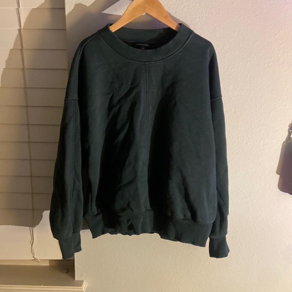 Women’s banana republic green sweatshirt
